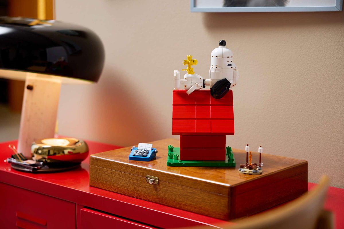 LEGO 21368 - Ideas, Knøttene: Snoopys hundehus