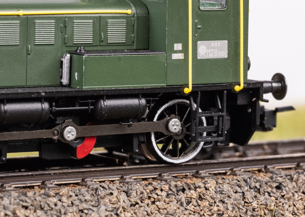 Märklin - M28 