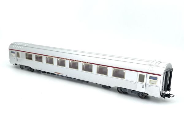 Hovedbilde Bruktkroken - L.S. Models SNCF personvogn TEE
