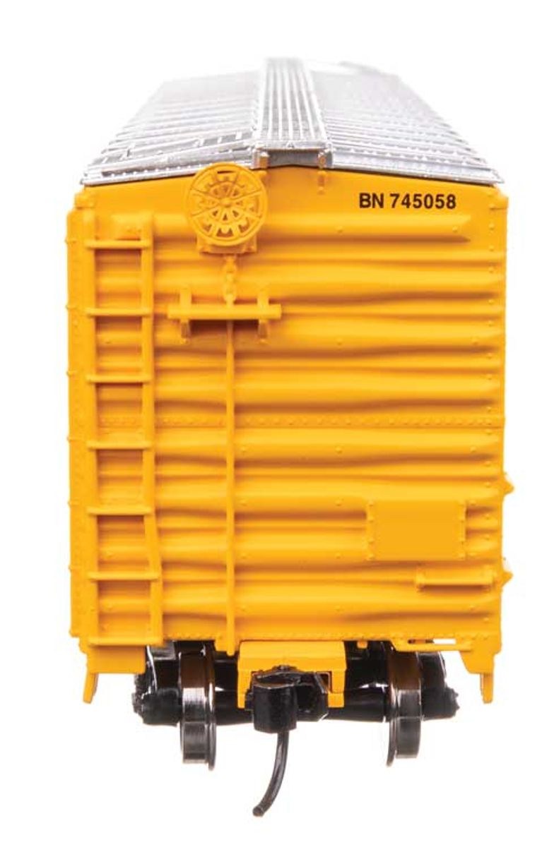 Walthers - 50' PC&F insulated boxcar, Burlington Northern #745058