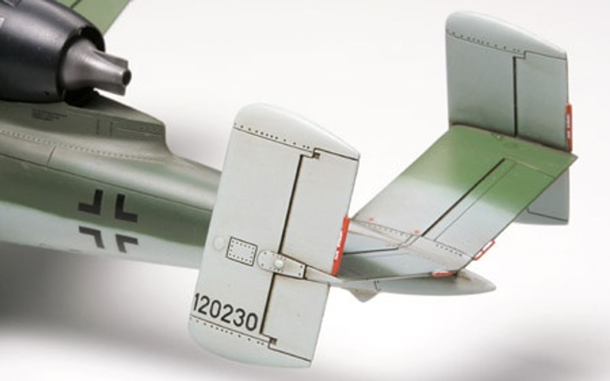 Tamiya - 1/48 Heinkel He162 A-2 